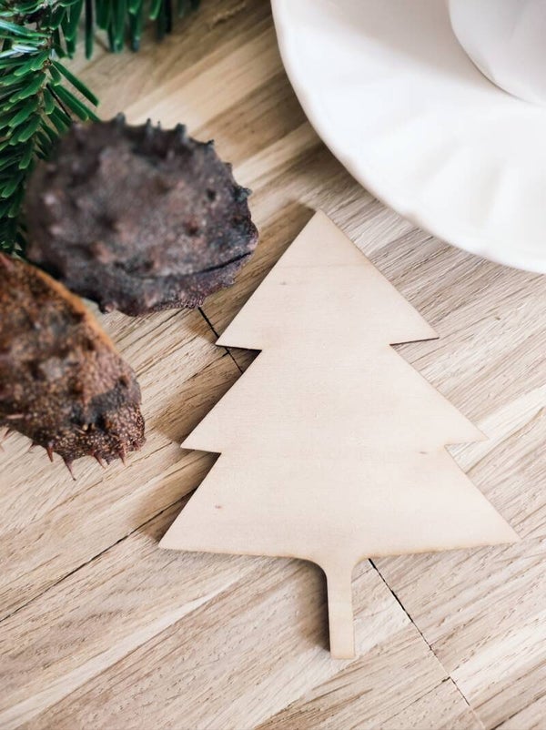 WANDDEKORATION TANNE HOLZ