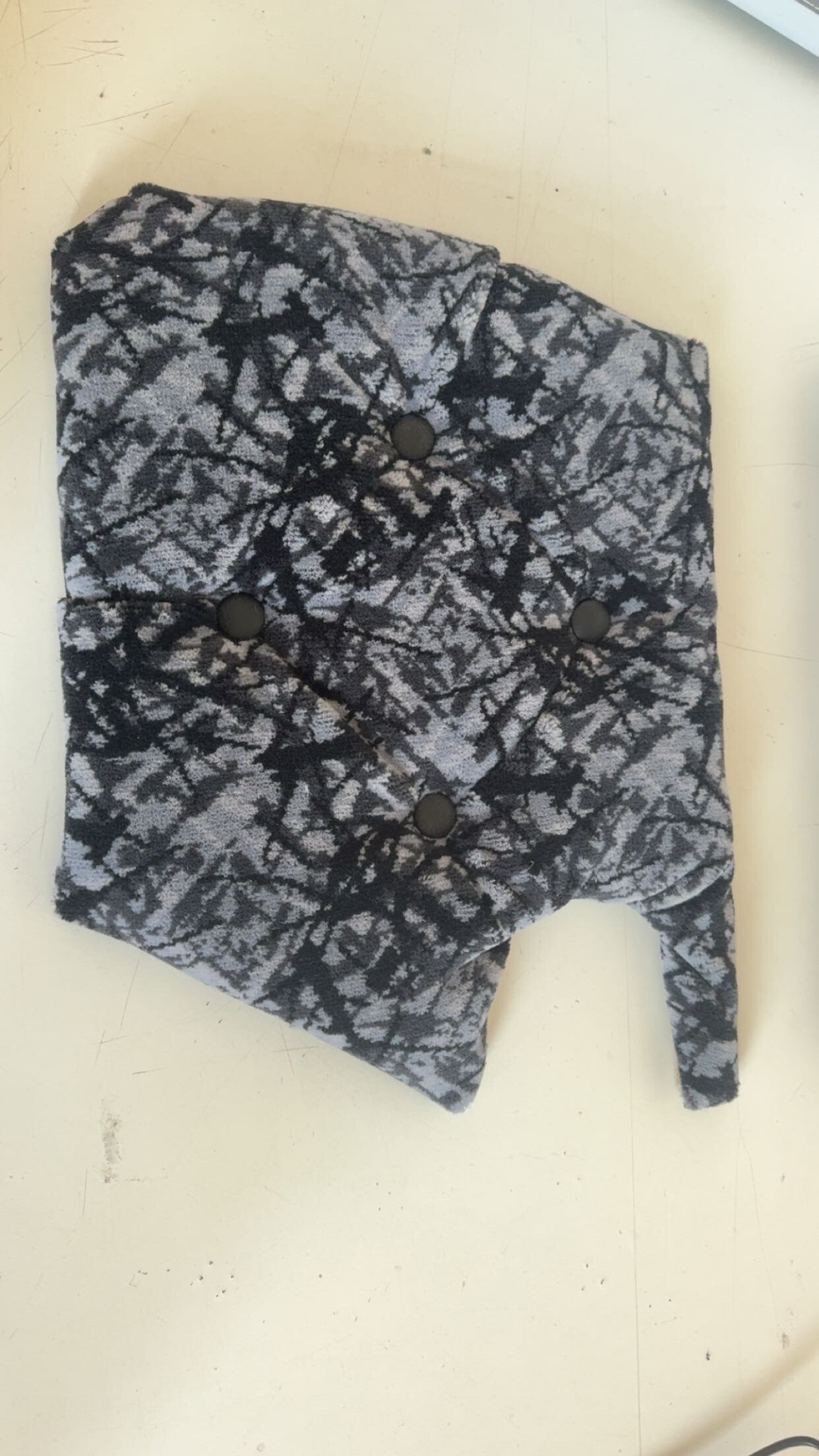 Tablette porte gobelet Scania