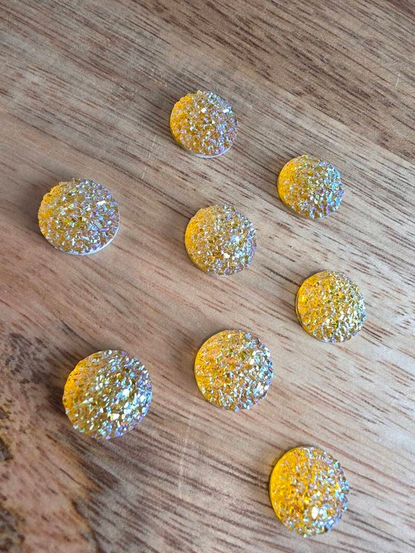 Loose parts, glimmende diamanten geel