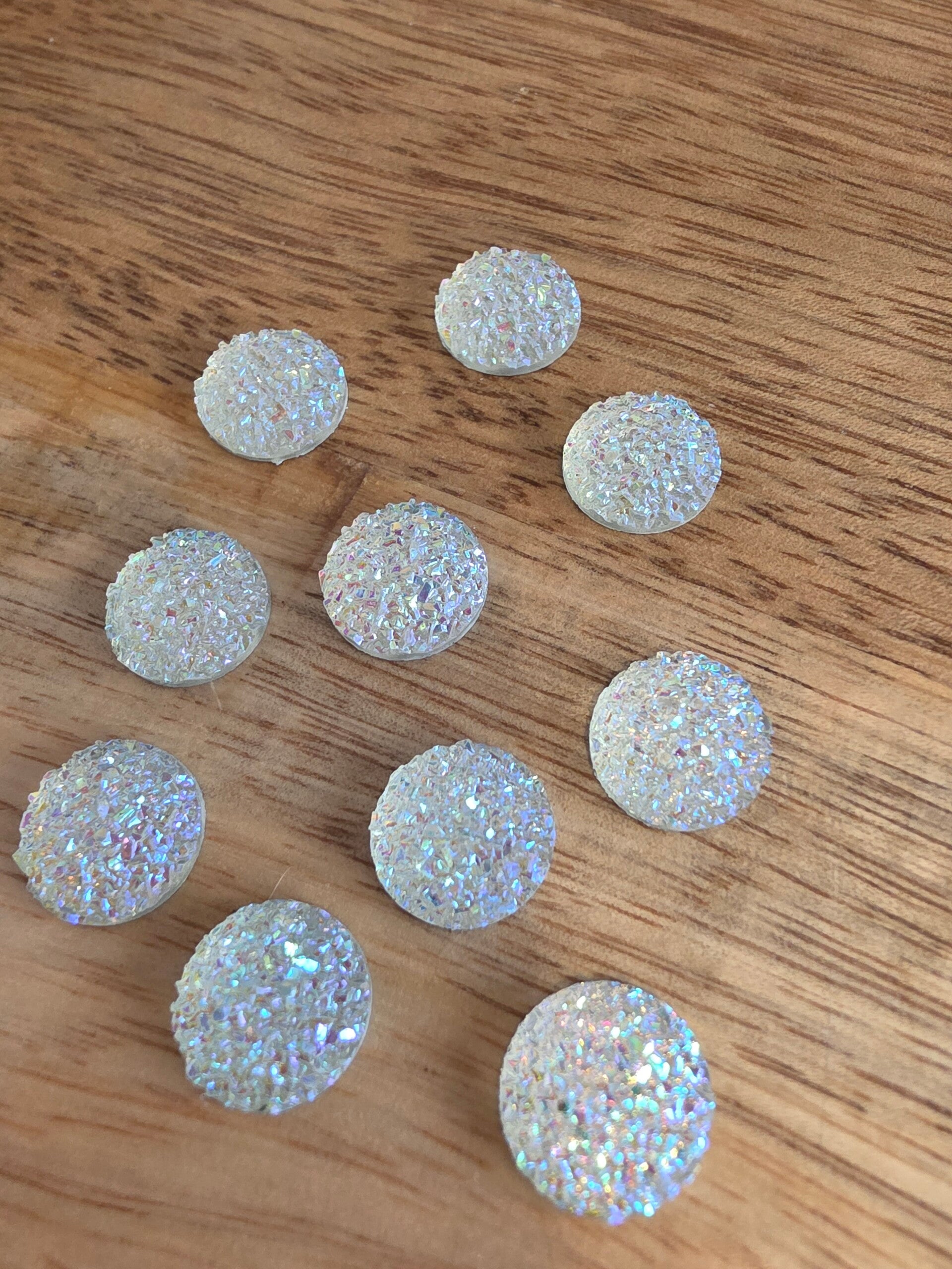 Loose parts, glimmende diamanten wit