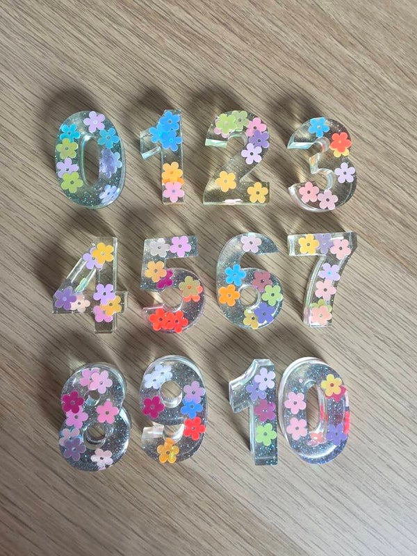 Epoxy, cijferset lente bloemen