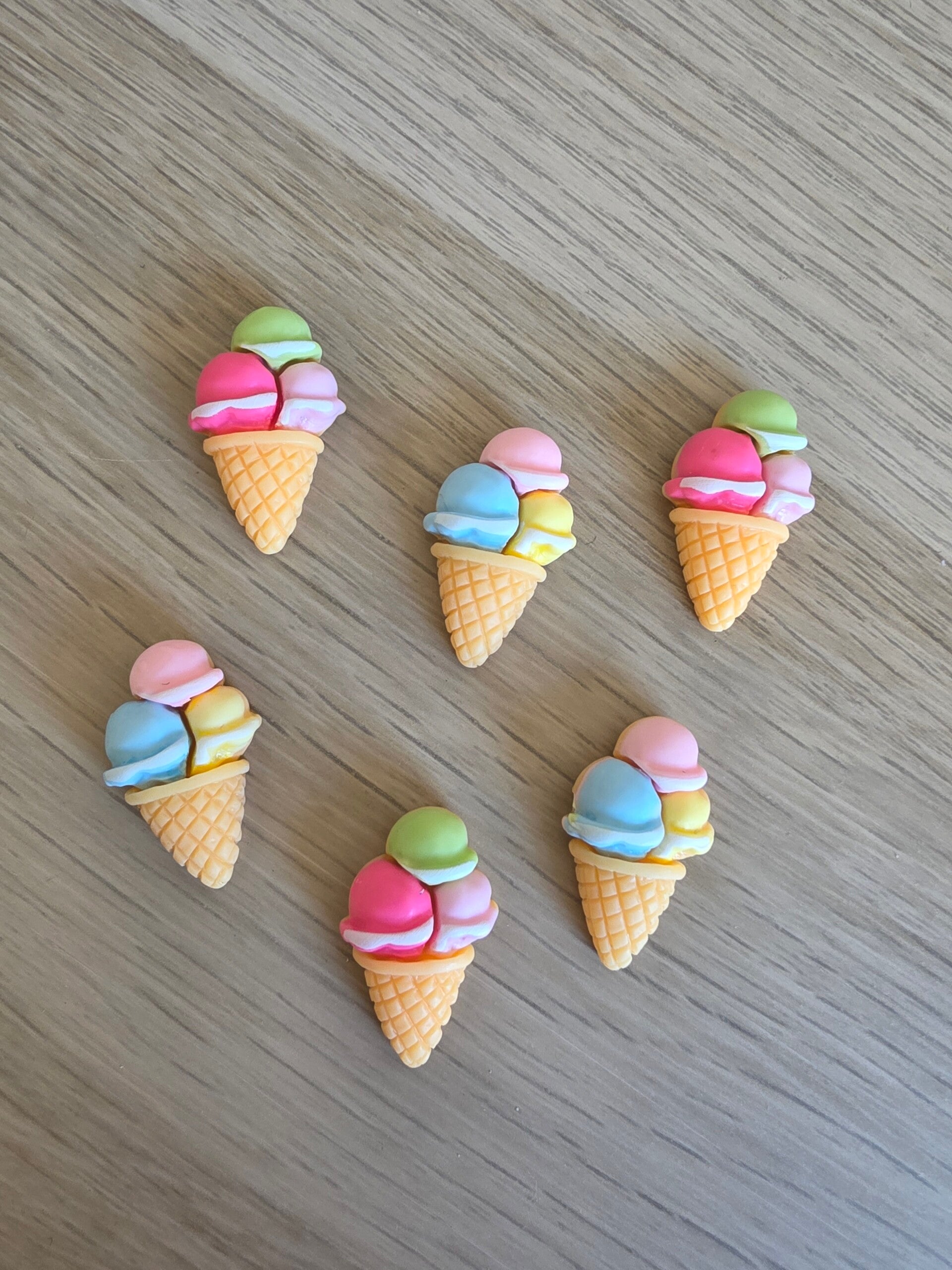 Loose parts, bolletjes ijs