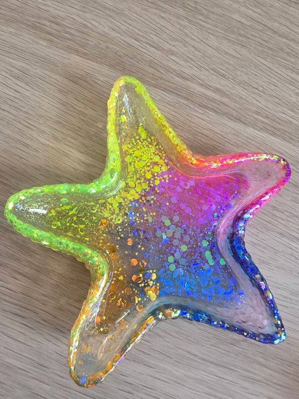 Epoxy, zeesterren bakje regenboog