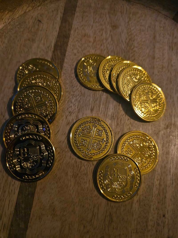 Loose parts, piraten munten rond