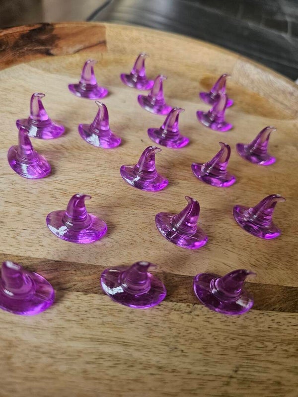 Loose parts, heksenhoed