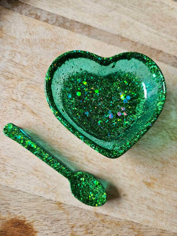 Regenboog hartjes bakje, donkergroen