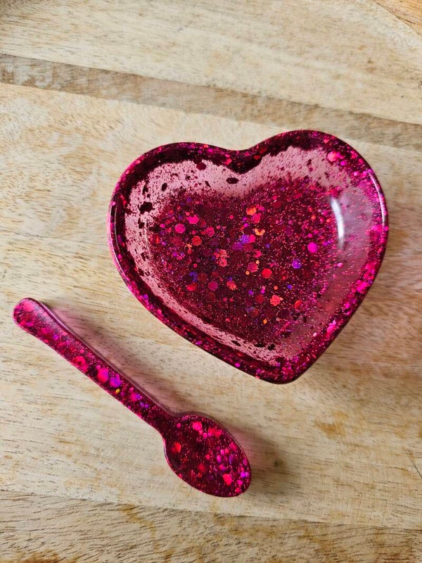 Regenboog hartjes bakjes, donkerroze