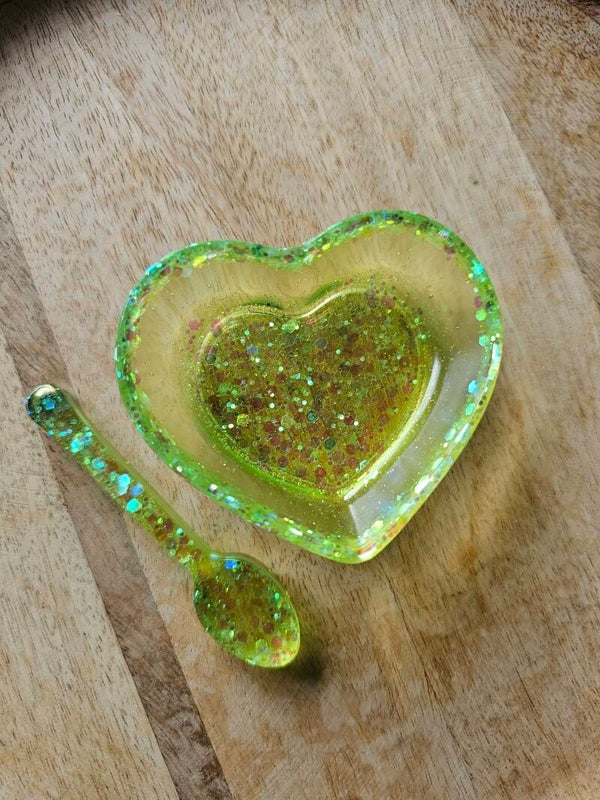 Neon, hartjesbakje groen