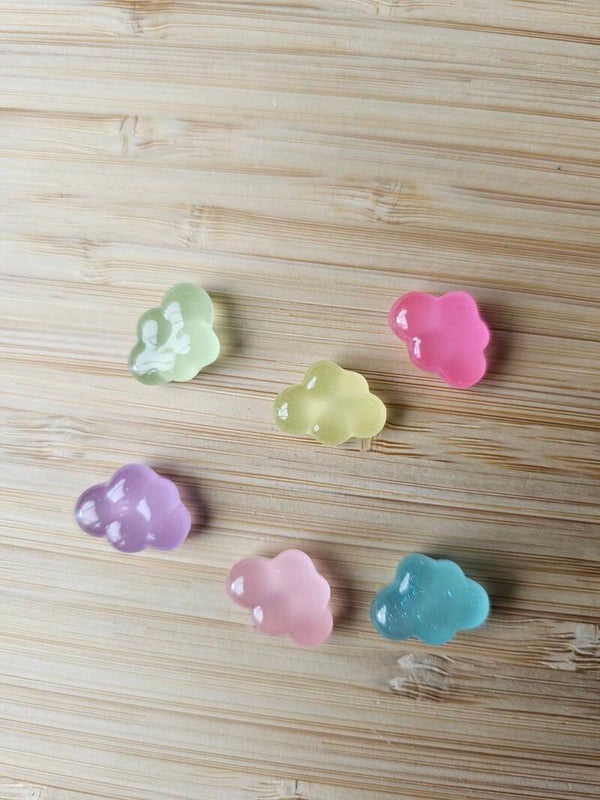 Loose parts, wolkjes