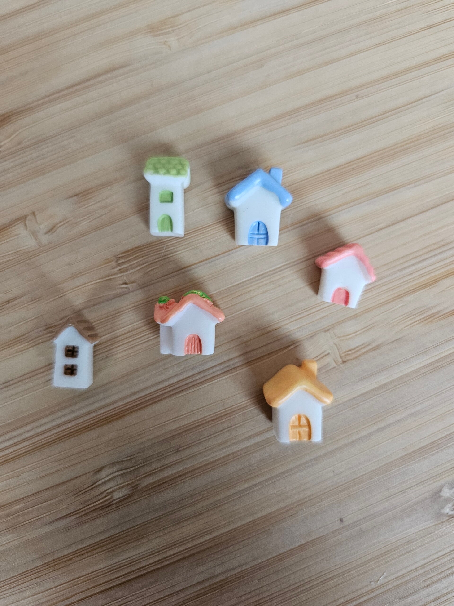 Loose parts, schattige huisjes