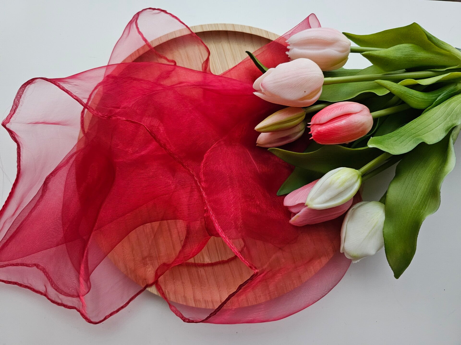 Speelsjaal, bordeaux rood