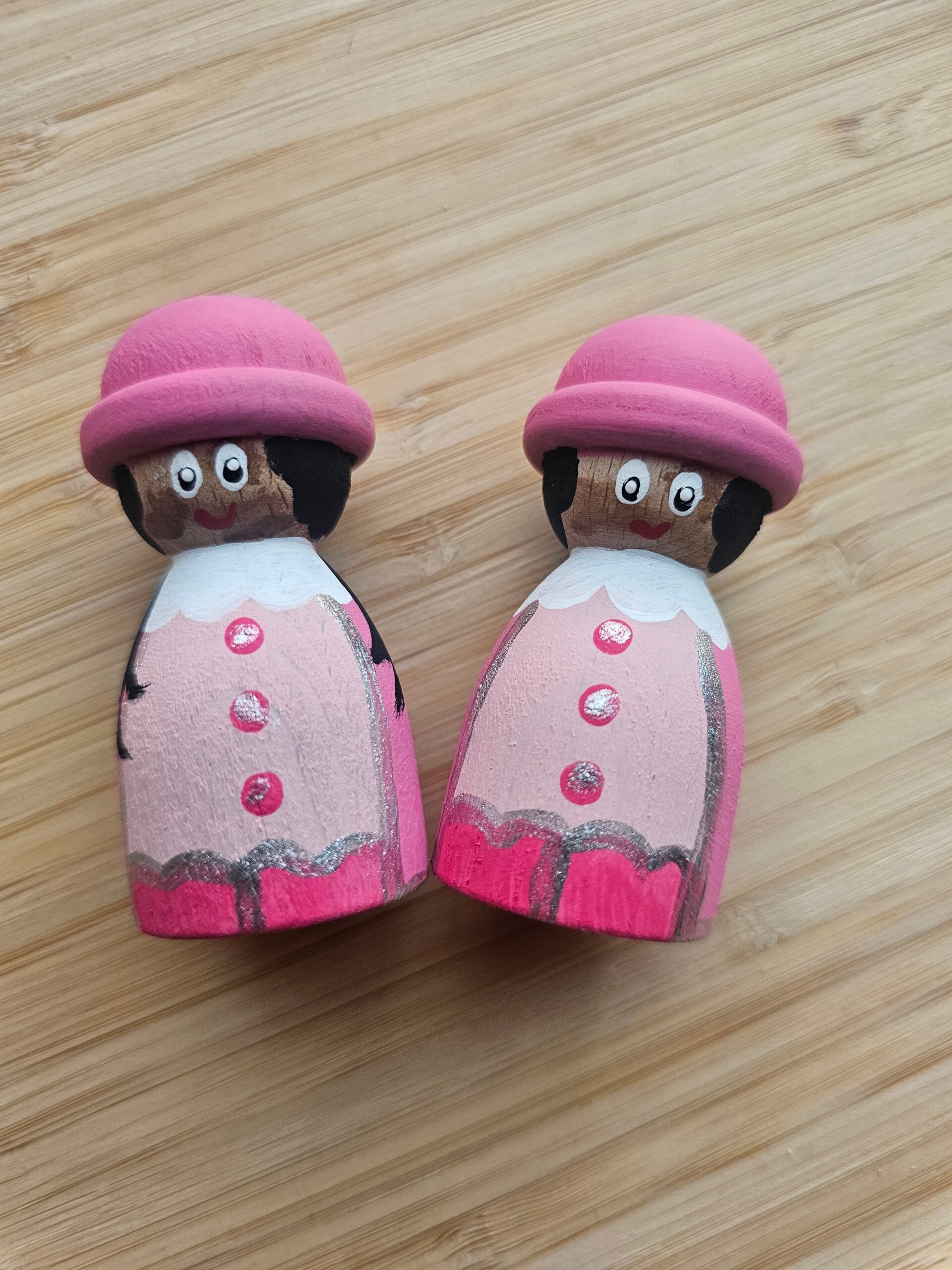 Handgeschilderde pegdoll, pietje roze