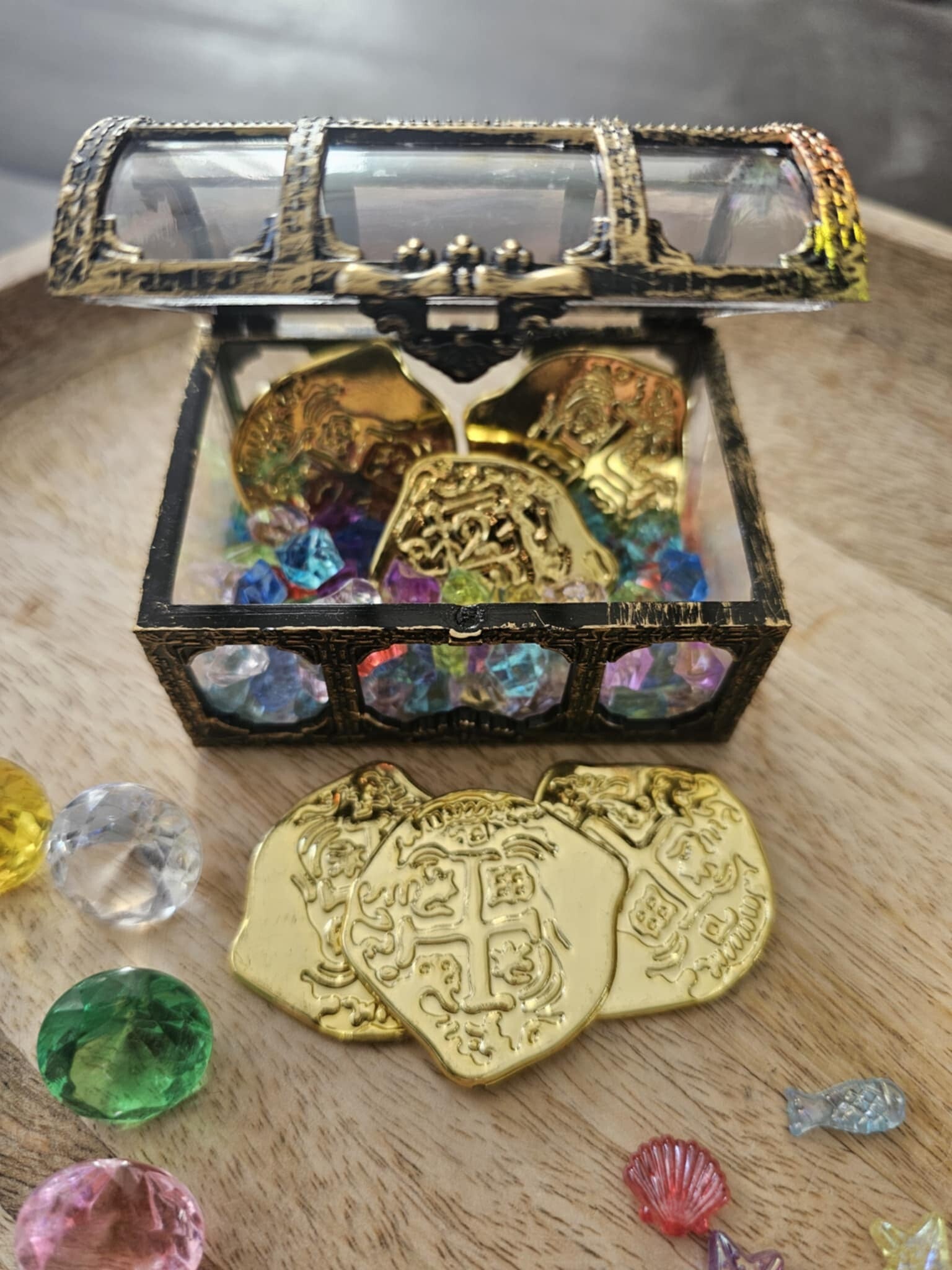 Loose parts, schatkistje middel