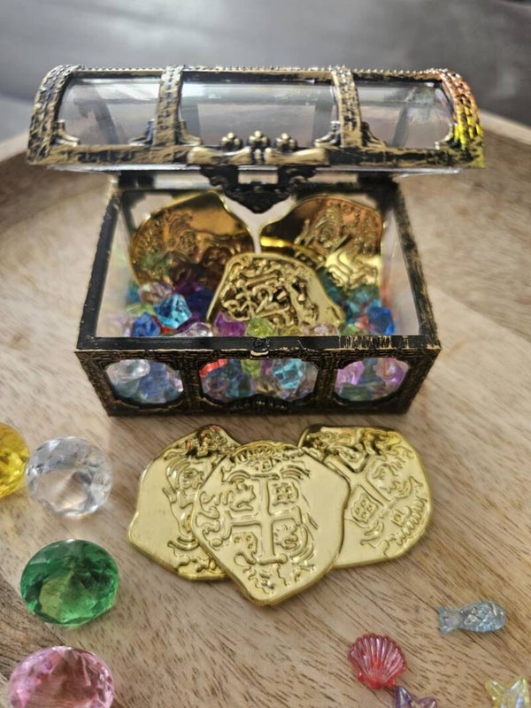 Loose parts, schatkistje middel