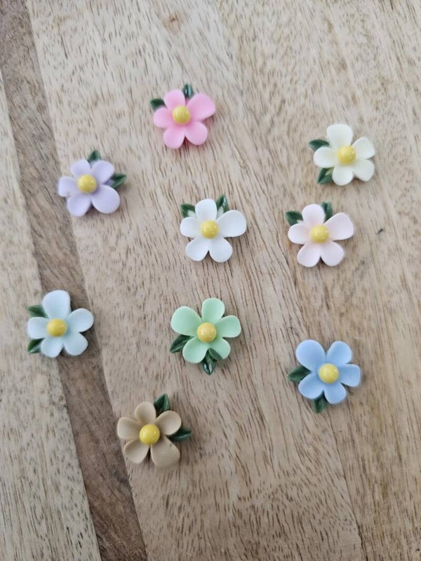 Loose parts, lente bloemen