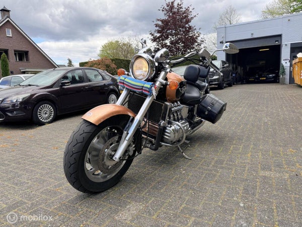 Honda GL 1500 Valkyrie Tour 6 Cilinder / Zeer mooi !!!