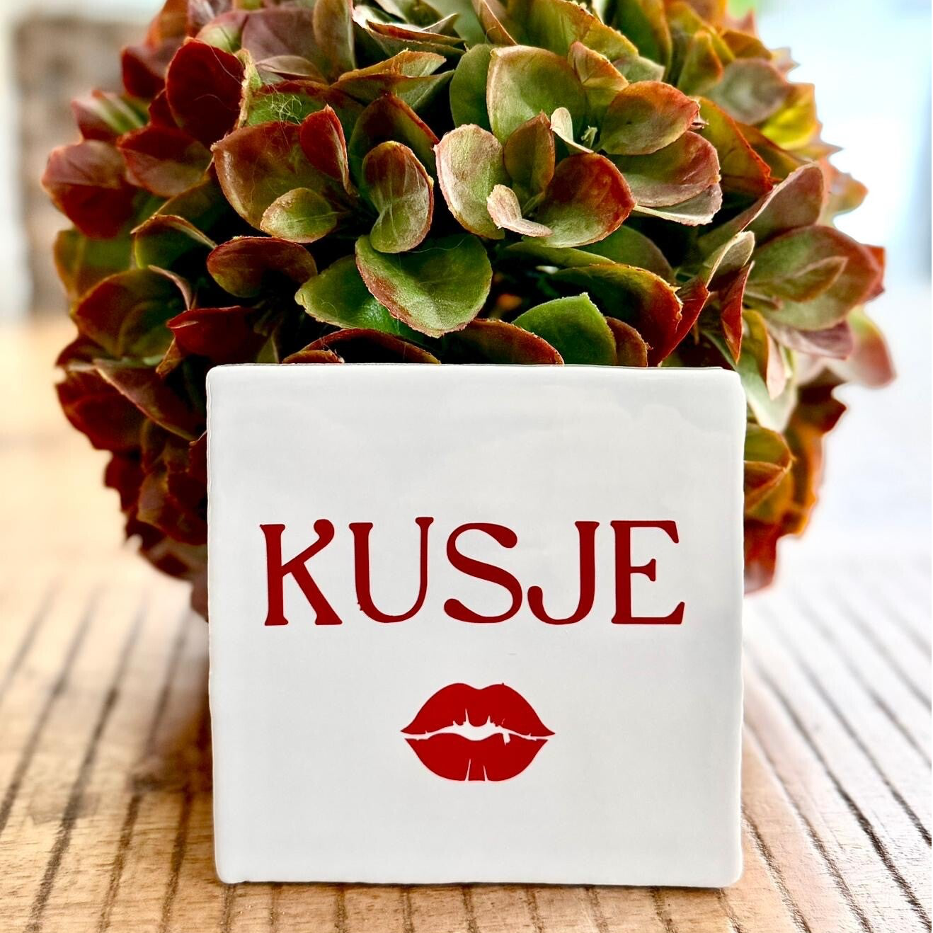 Kusje | Tegeltje wit