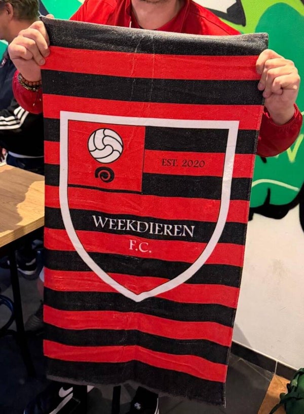 Weekdieren F.C. sporthanddoek