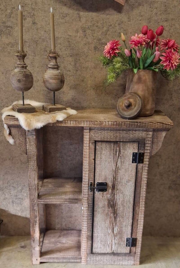 Wandkast Sant Antonio