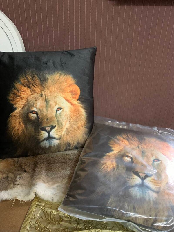 Sierkussen Leeuw