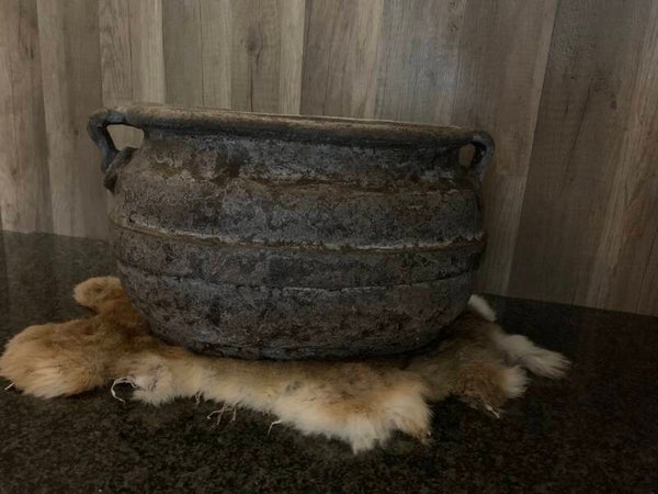 Ovale stoere pot met 2 oren