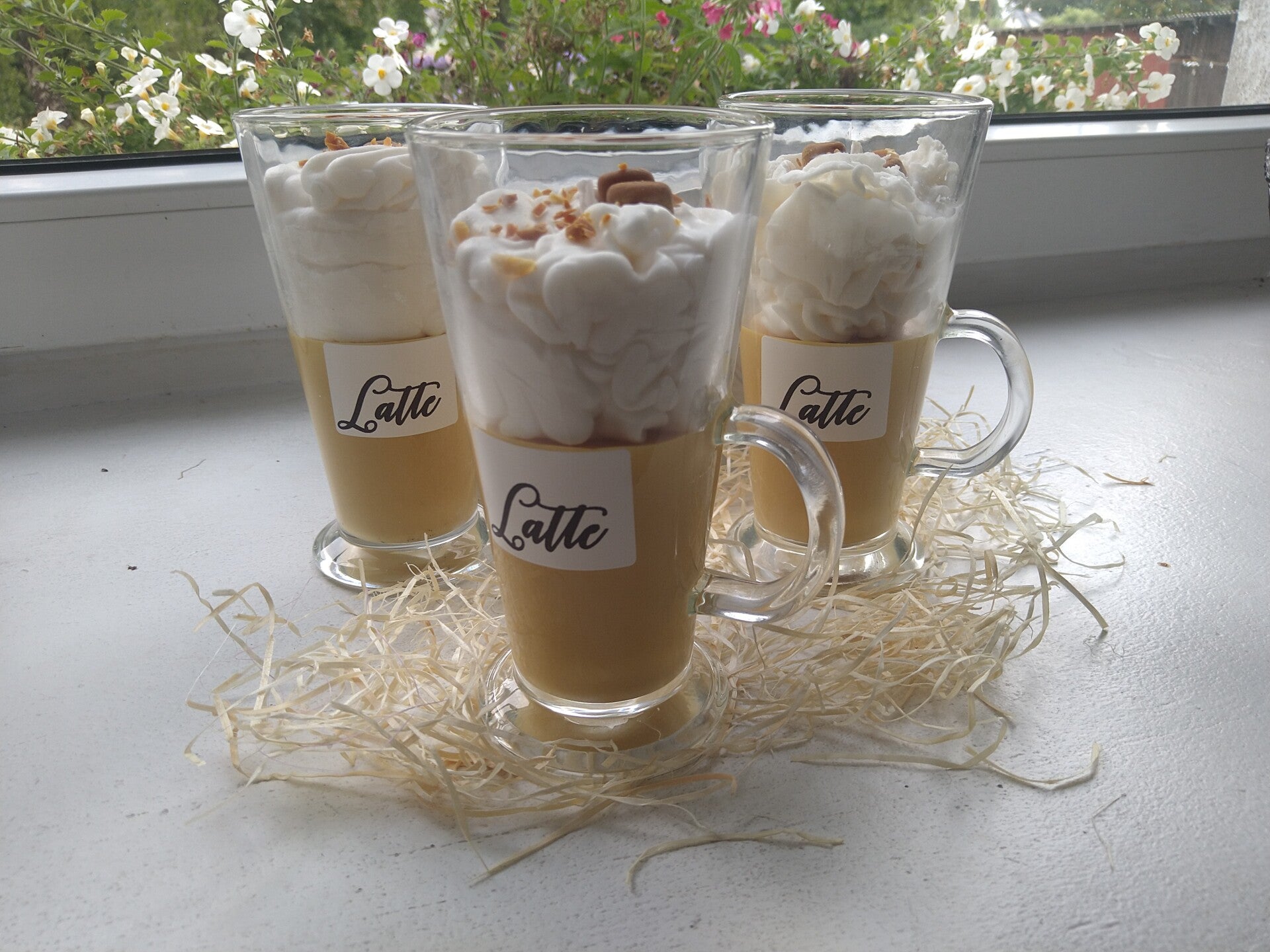 Käsitöö küünal "Latte"
