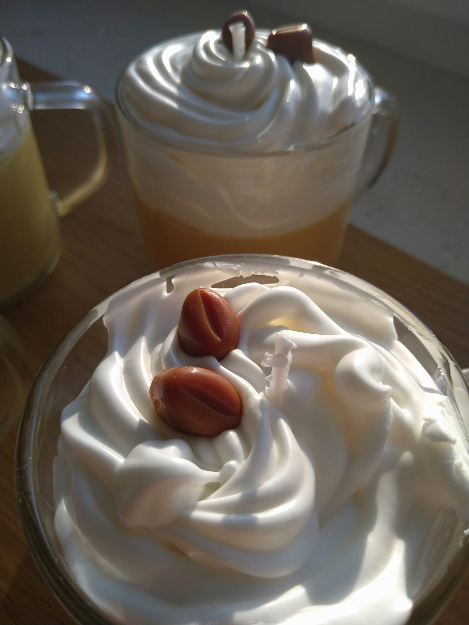 Kookosvahast küünal " Cappuccino "