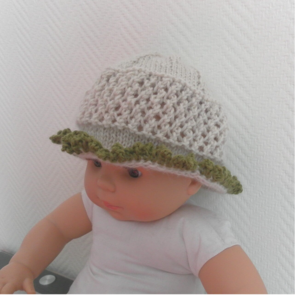 Modèle chapeau bébé "Félicité"