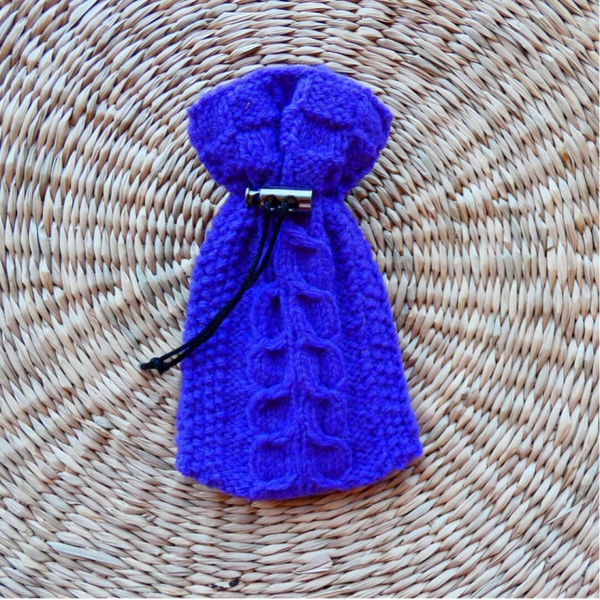 Housse violette en pure laine de mouton d'Ardèche