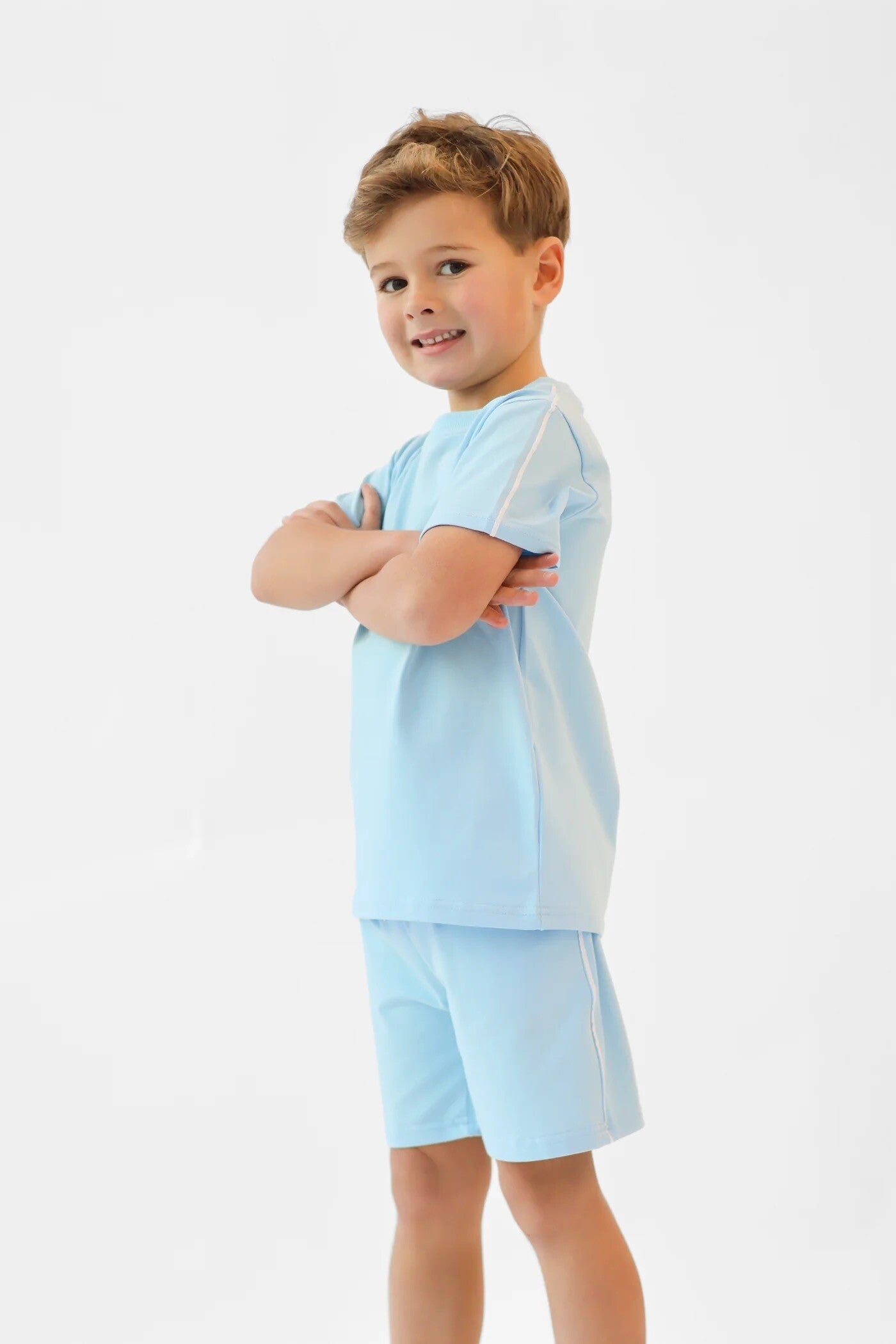 HK Eddie Blue Shorts Outfit