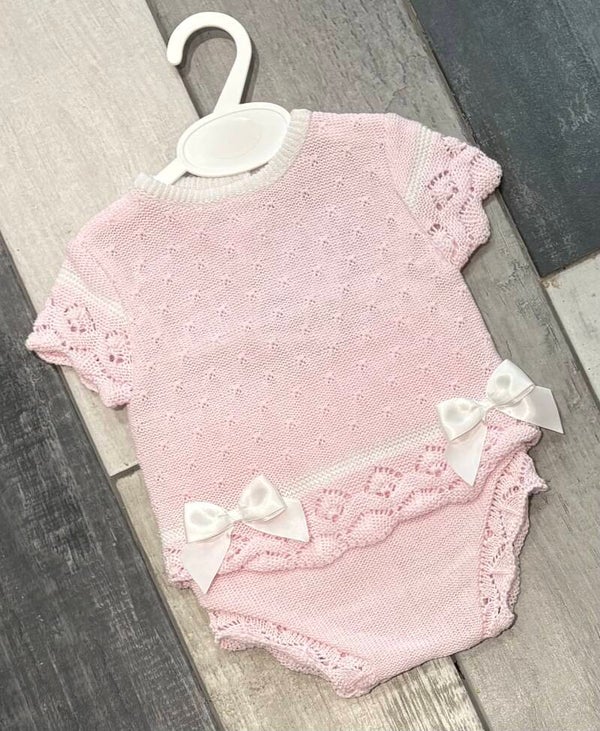 £5 Fine Knit Top And Pants