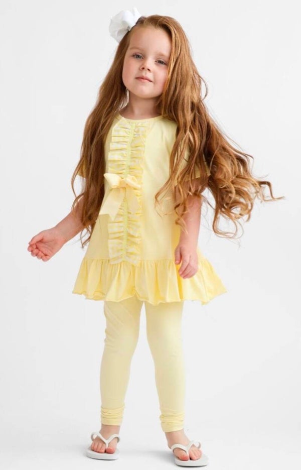 Larosa Shorts And Leggings 3pc Outfit
