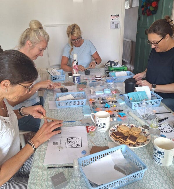 Silver clay taster workshop at The Barn Emporium