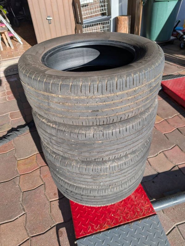 Satz Sommerreifen Continental EcoContact6 / 205/60 R16