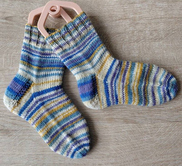 Sokkies 27: maat 28/29
