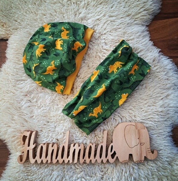 🧡 Mützen Set Jungen Dino Set oliv/senf KU 52 (Mütze nicht gefüttert)