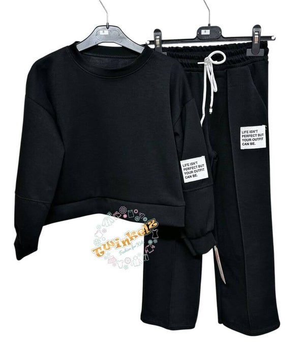 Life isn't perfect but your outfit can be set - zwart wit