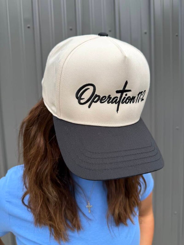 B/W Operation 17:2 Hat