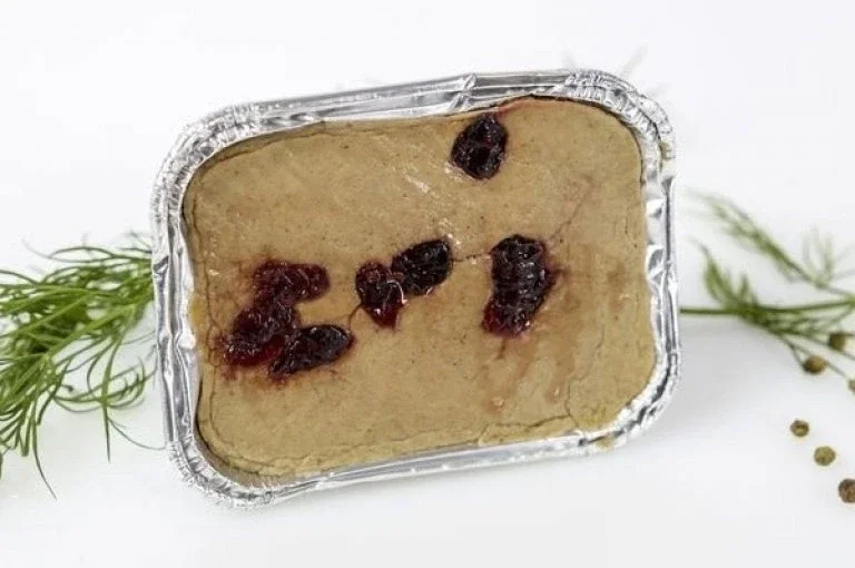 PASZTET Z ŻURAWINĄ 1,2 KG / 18,17