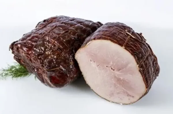 SZYNKA KRUCHA Z WĘDZARNI / 3,2 KG