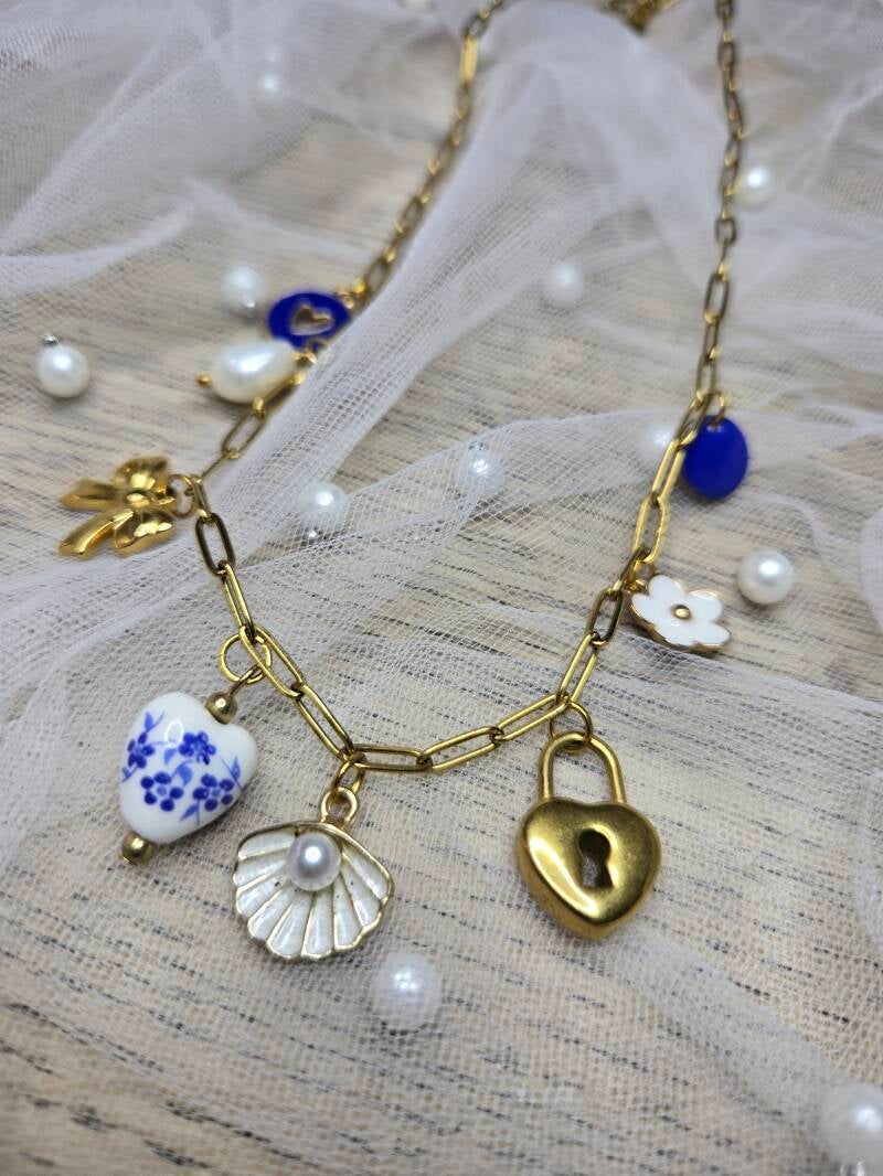 Collier inoxydable avec charm