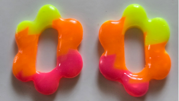 Les fleuries fluos 25mm