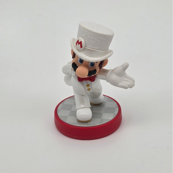 Amiibo Wedding Mario