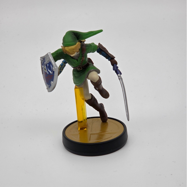 Amiibo Link