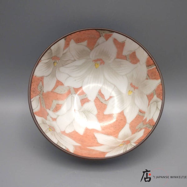 Wan / diepe kom roze met magnolia patroon Ø 11,3 cm 5,5 cm hoog (K-Kigu11-111)