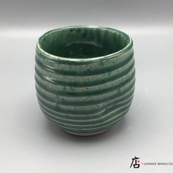 Yunomi / theekop groen in Oribe stijl Ø 8 cm 8 cm hoog (K-Kigu11-71)
