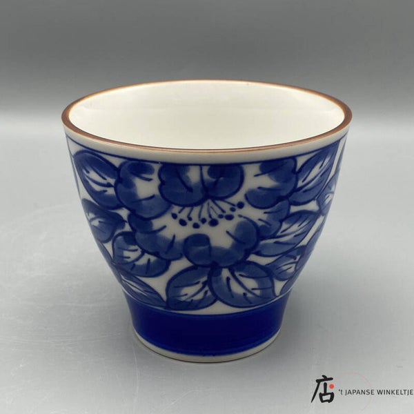 Yunomi (湯呑) theekop Ø 8,5 cm 7 cm hoog (K-Sai-52671D)