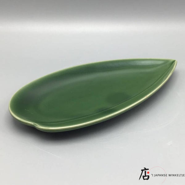 Kozara (小皿) bladvormig schaaltje 17 cm x 8 cm (K-Touga18-26)
