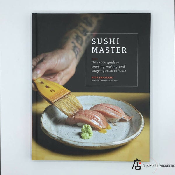 Boek: Sushi Master, an expert guide to sourcing, making, and enjoying sushi at home (B-130-1-153)
