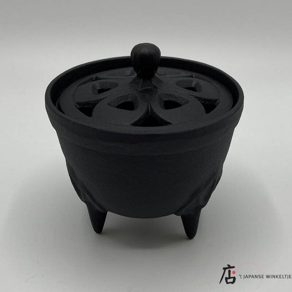 Wierookhouder met deksel (M-Iwa-29021)